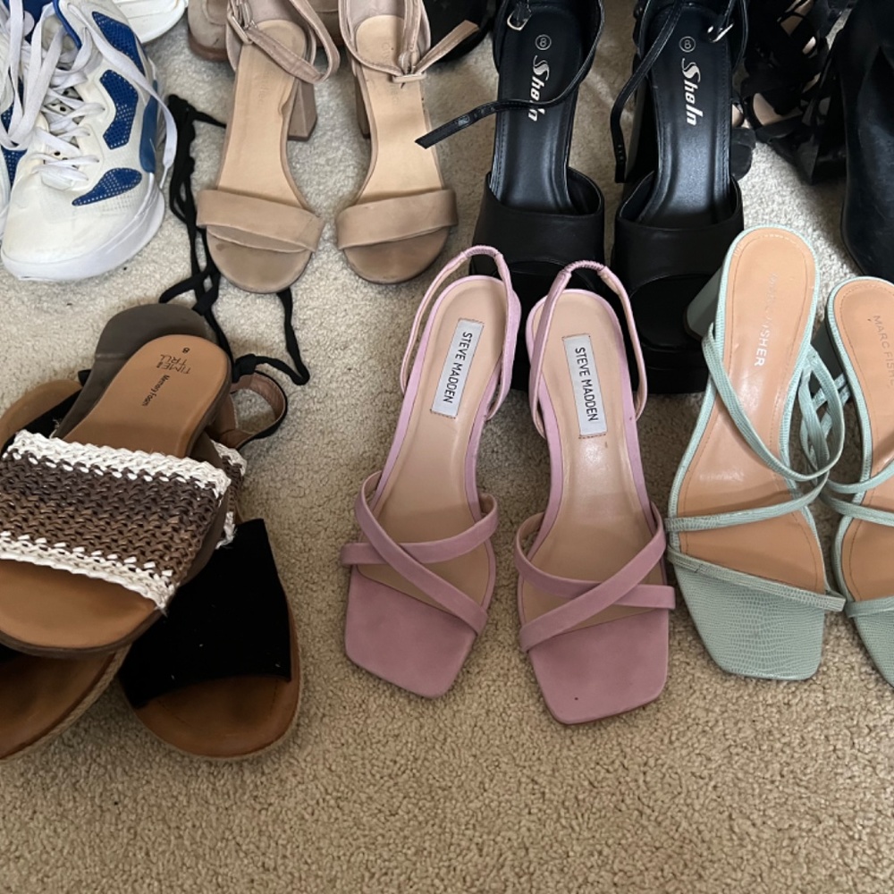 Shoes - Picture 5 of 5